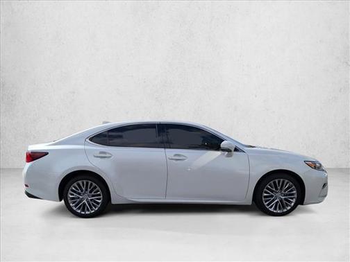 2016 Lexus ES 350 Base