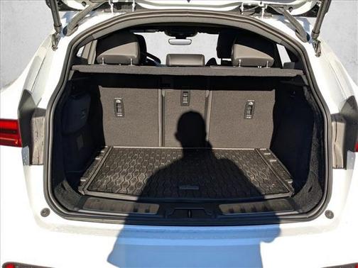 2024 Jaguar E-PACE R-Dynamic SE P250 AWD Automatic