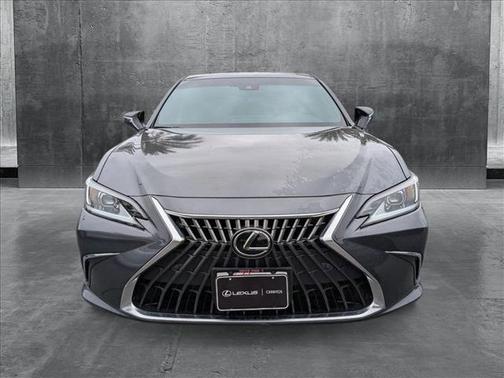 2024 Lexus ES 300h Base