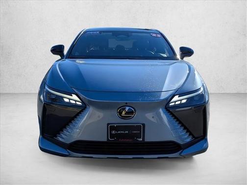 2023 Lexus RZ 450e Luxury