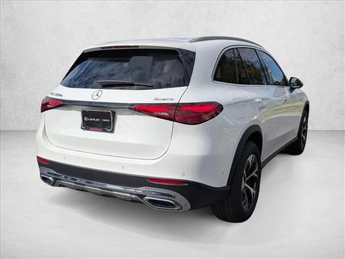 2025 Mercedes-Benz GLC 350e Base