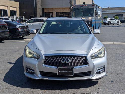 2015 INFINITI Q50 Premium