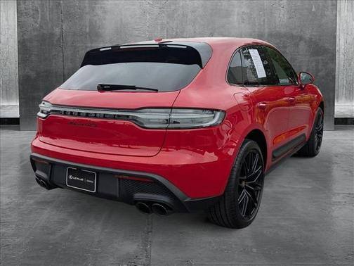 2025 Porsche Macan GTS