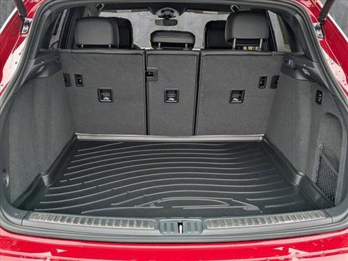 2025 Porsche Macan GTS