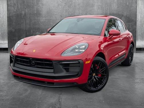 2025 Porsche Macan GTS