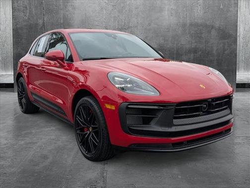 2025 Porsche Macan GTS