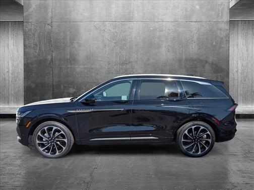 2024 Lincoln Nautilus Black Label