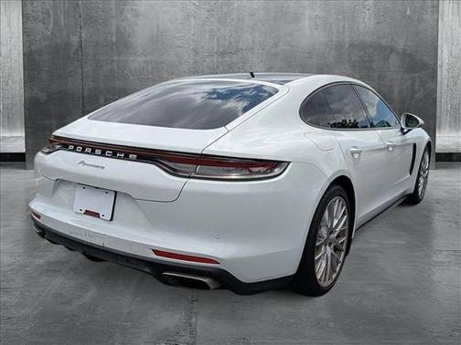 2021 Porsche Panamera RWD