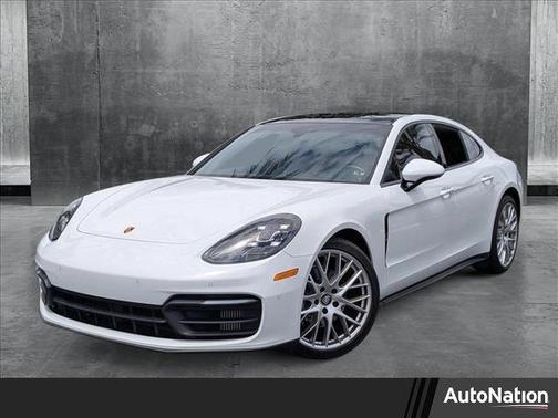 2021 Porsche Panamera RWD