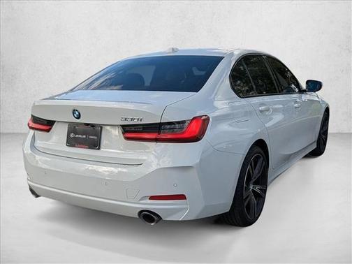 2023 BMW 330 330i