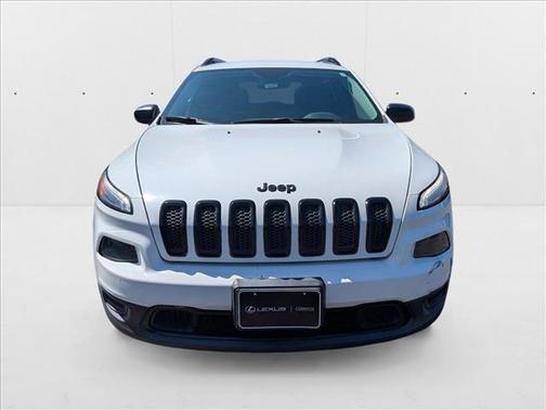 2016 Jeep Cherokee Altitude