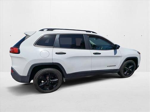 2016 Jeep Cherokee Altitude