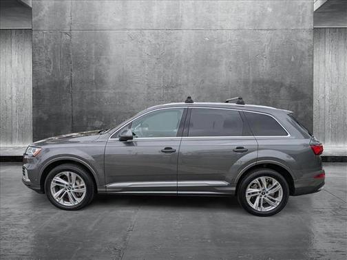 2021 Audi Q7 45 Premium