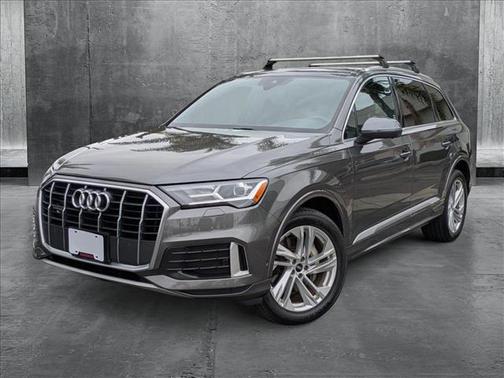 2021 Audi Q7 45 Premium