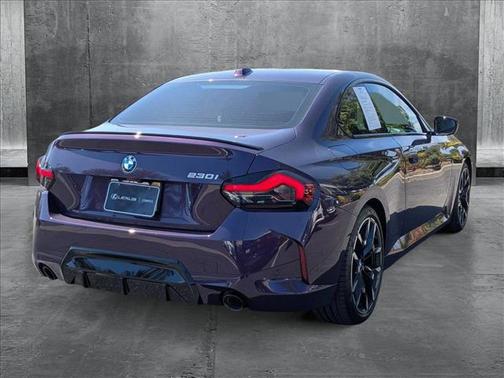 2025 BMW 230 i