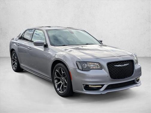 2018 Chrysler 300 S