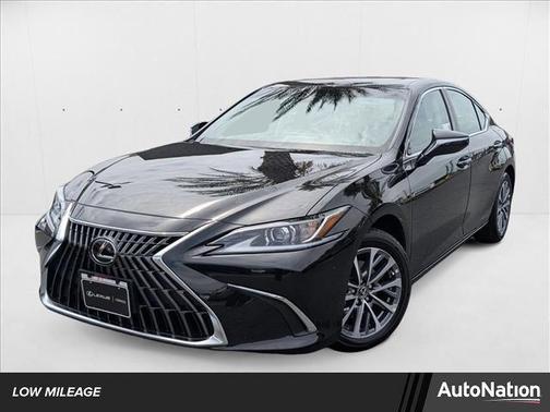 2025 Lexus ES 350 Base