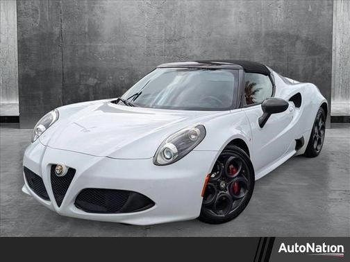 2016 Alfa Romeo 4C Spider Base