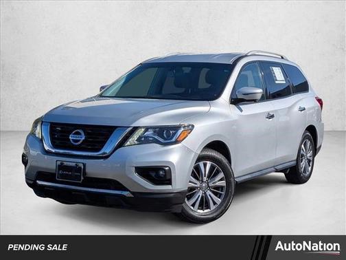 2018 Nissan Pathfinder SL