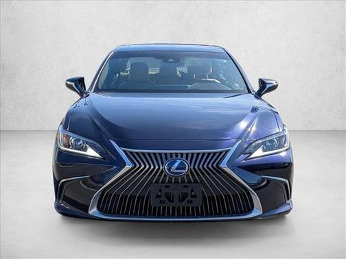 2020 Lexus ES 300h Base