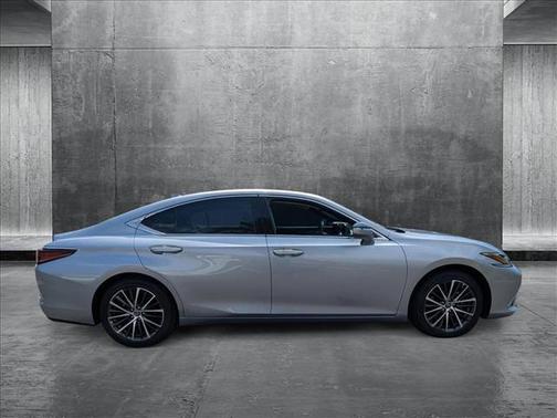 2025 Lexus ES 350 Base
