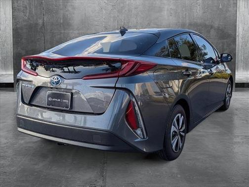 2018 Toyota Prius Prime Plus
