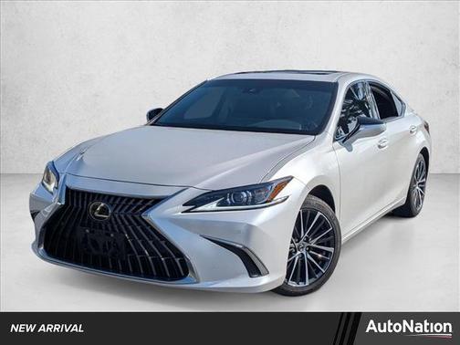 2024 Lexus ES 300h Base