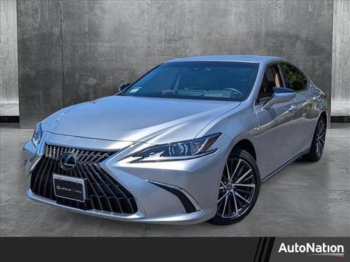 2024 Lexus ES 300h Base