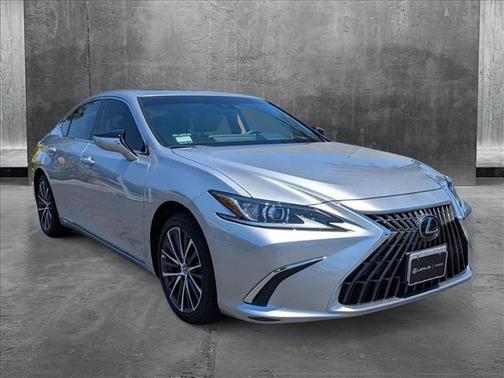 2024 Lexus ES 300h Base