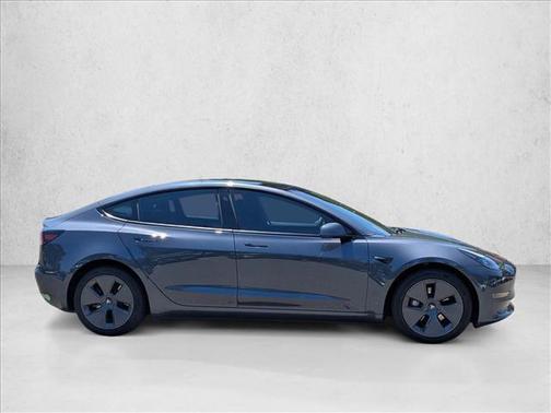 Midnight Silver Metallic 2023 Tesla Model 3 Standard Range