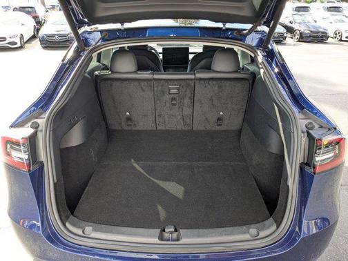 2022 Tesla Model Y Performance Dual Motor All-Wheel Drive