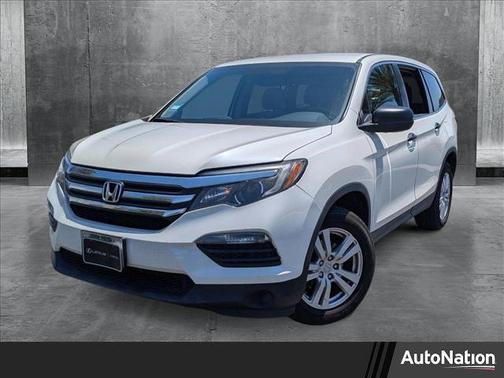 2016 Honda Pilot LX