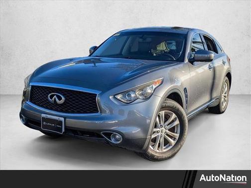 2017 INFINITI QX70 Base
