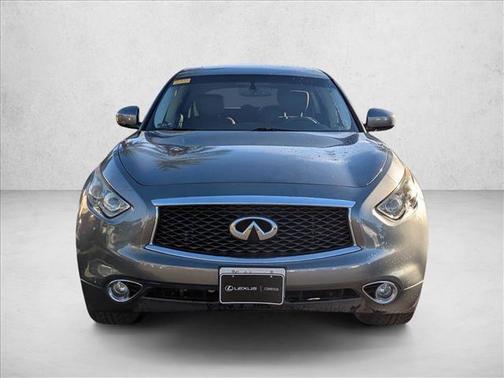 2017 INFINITI QX70 Base