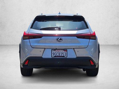 Iridium 2023 Lexus UX 250h Base
