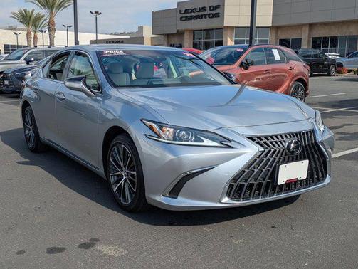 2025 Lexus ES 350 Base