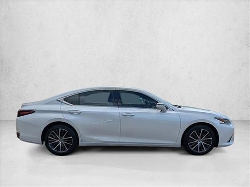 2024 Lexus ES 250 Base