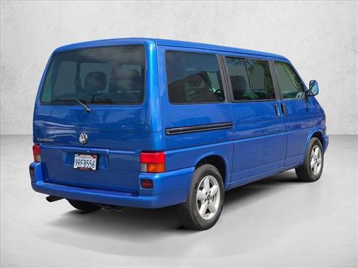 Techno Blue Pearl 2002 Volkswagen Eurovan MV