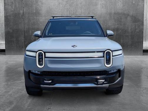 2023 Rivian R1S Adventure