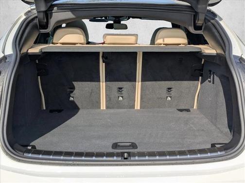 2025 BMW X4 xDrive30i