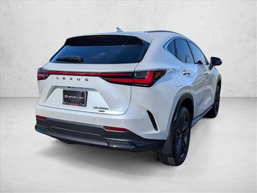 2025 Lexus NX 450h+ Luxury