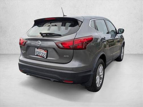 2018 Nissan Rogue Sport S