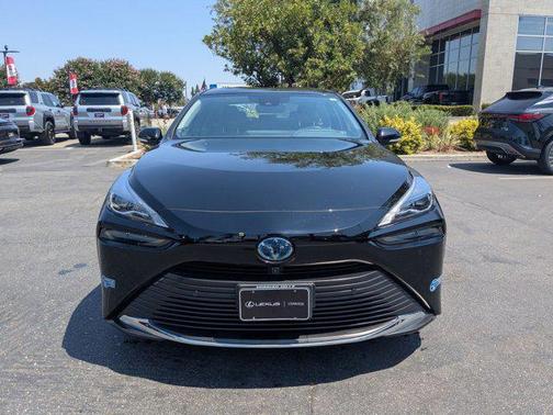 2021 Toyota Mirai Base
