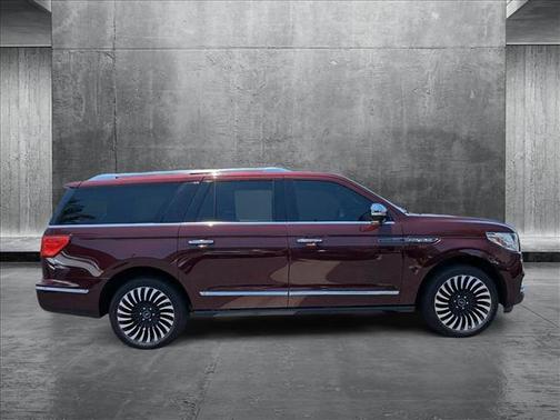 2019 Lincoln Navigator L Black Label