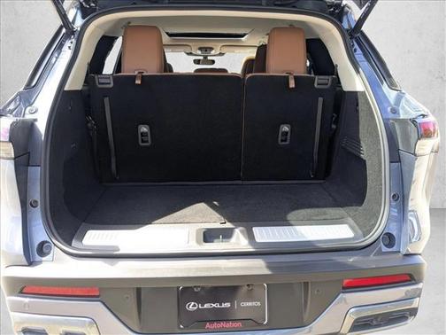 2025 INFINITI QX60 SENSORY