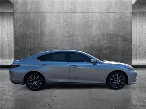 2024 Lexus ES 350 Base