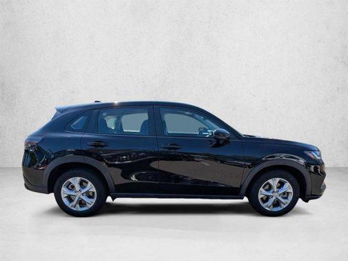 Crystal Black Pearl 2023 Honda HR-V LX