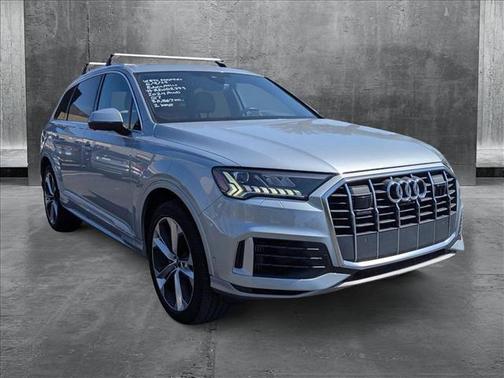 2024 Audi Q7 55 Premium Plus