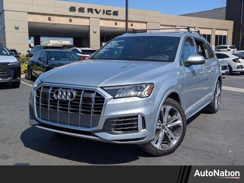 2024 Audi Q7 55 Premium Plus