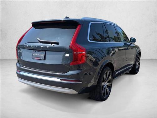 2022 Volvo XC90 Recharge Plug-In Hybrid T8 Inscription 6 Passenger